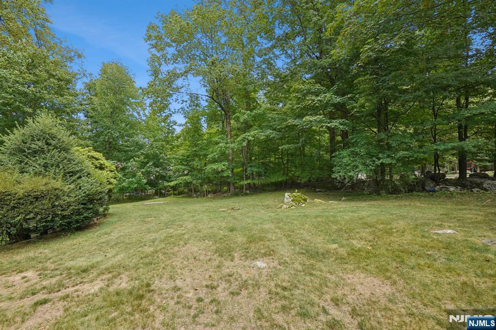 5 Powderhorn Drive