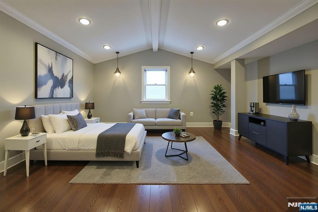 5 Powderhorn Drive