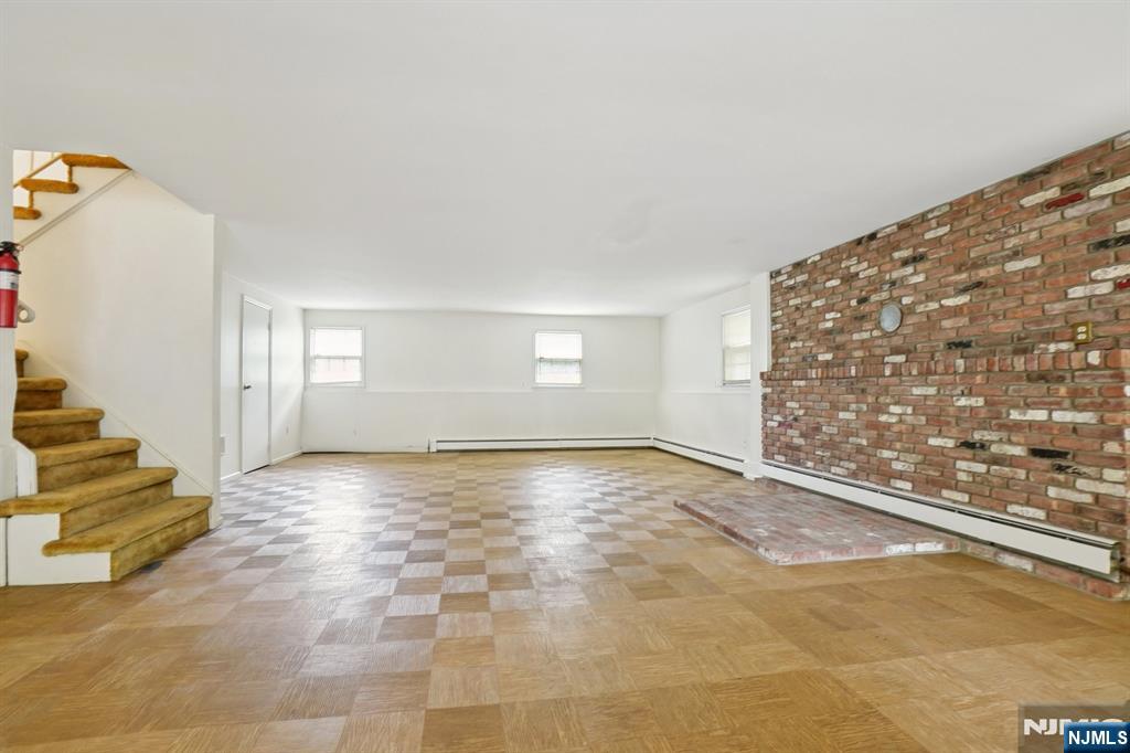 5 Powderhorn Drive