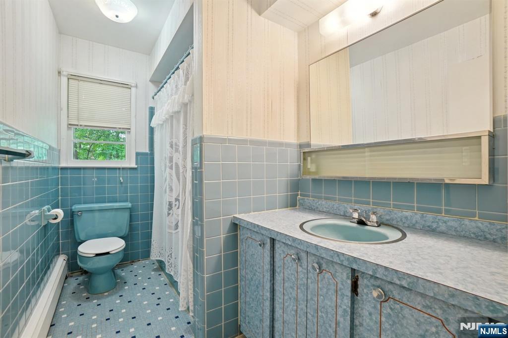 5 Powderhorn Drive