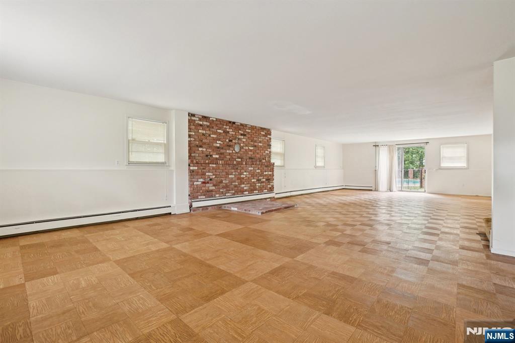 5 Powderhorn Drive