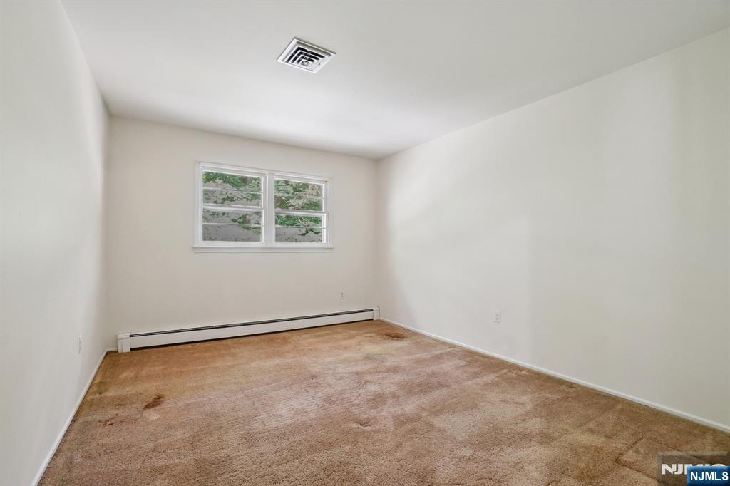 5 Powderhorn Drive