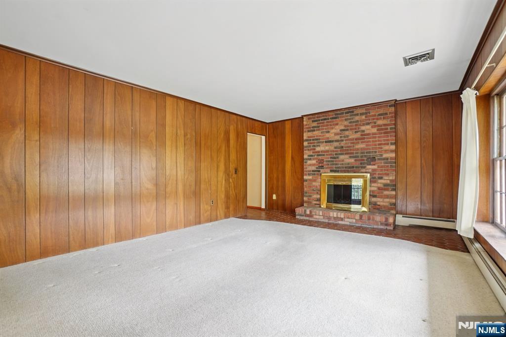 5 Powderhorn Drive