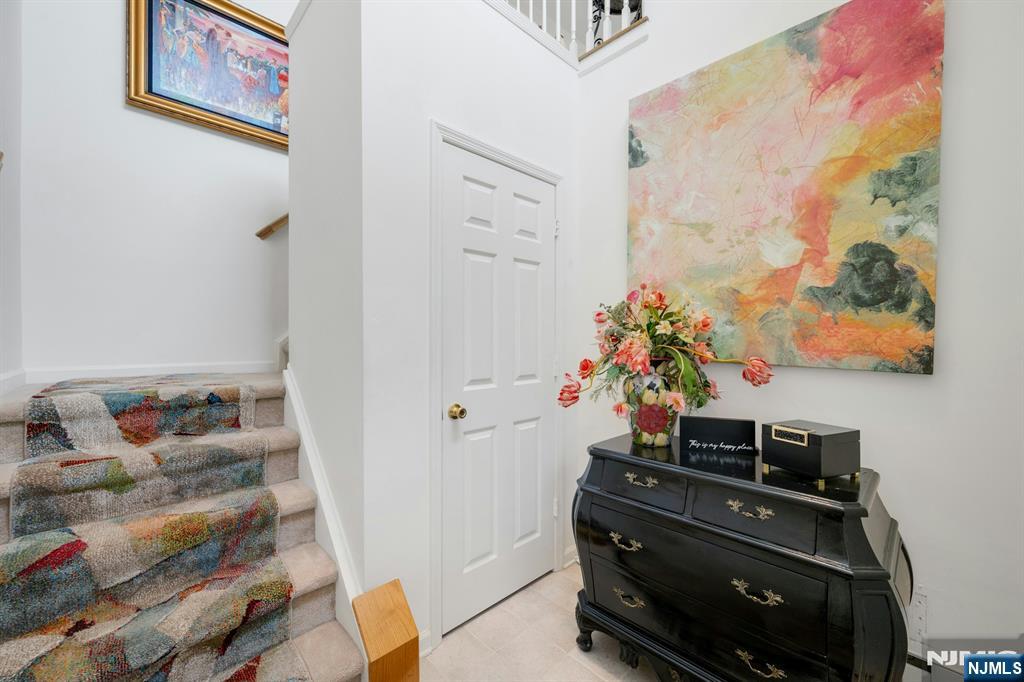 8 Caleb Court 904