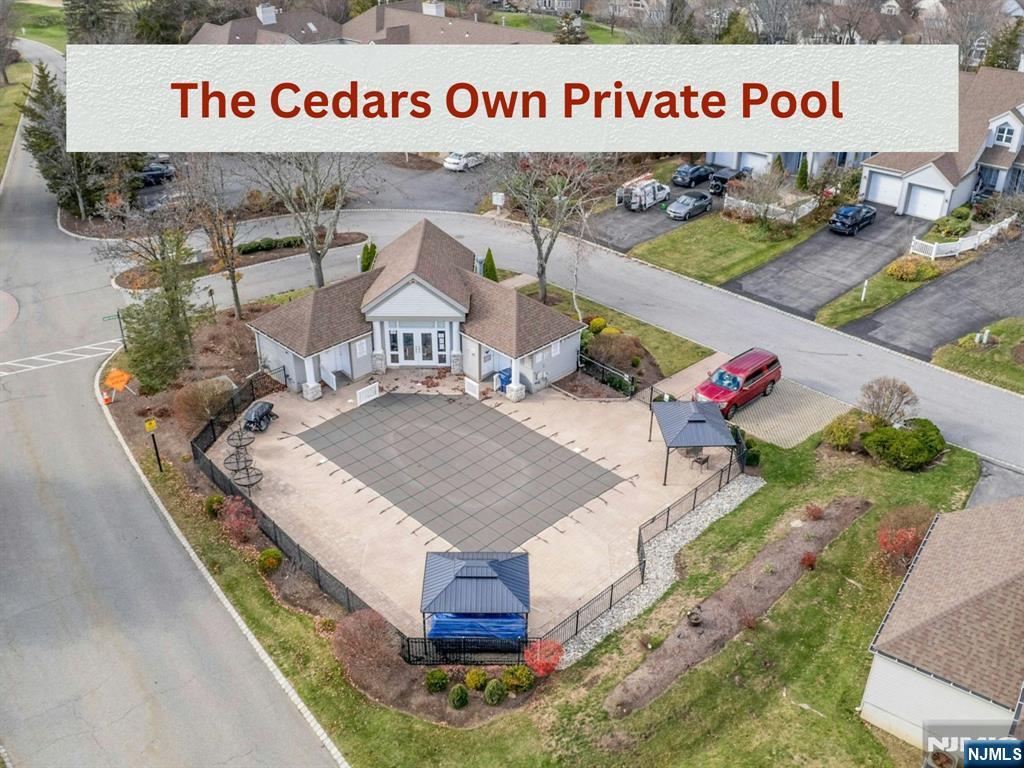 8 Caleb Court 904