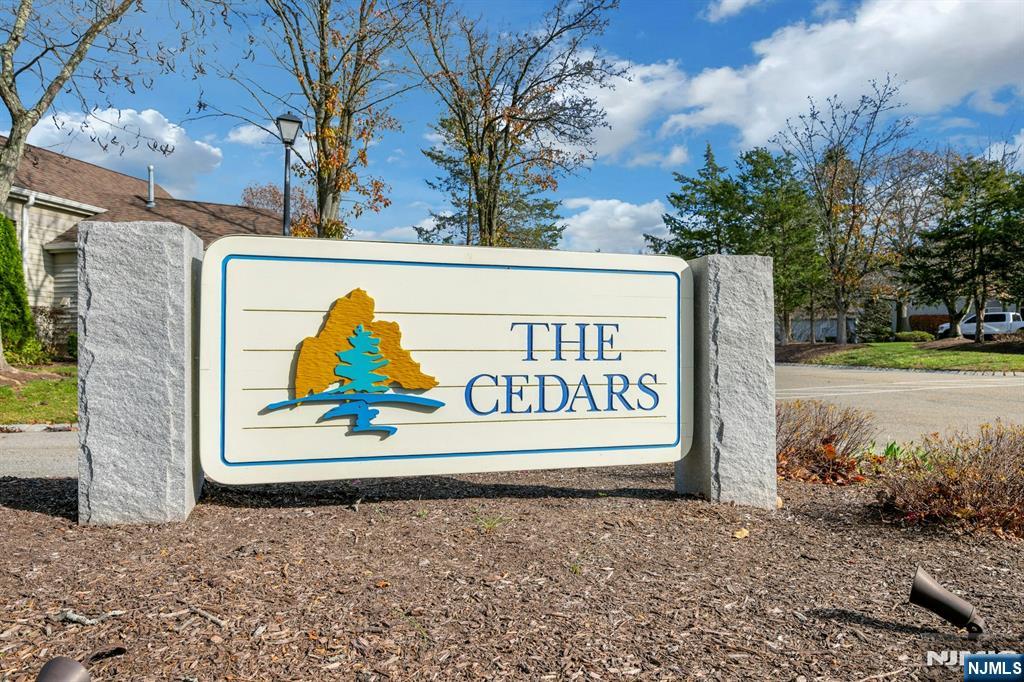 8 Caleb Court 904