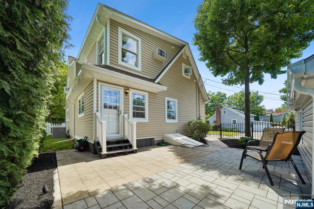 428 Fairfield Avenue