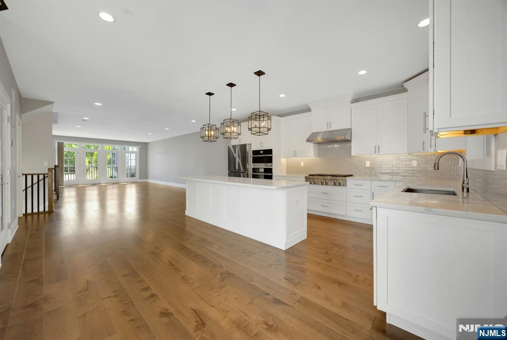 33 Cranberry Lane 17