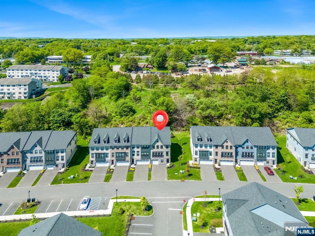 33 Cranberry Lane 17