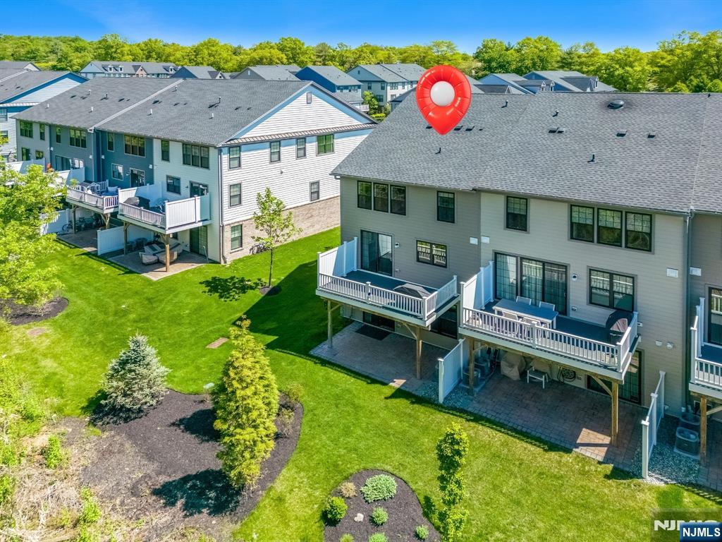 33 Cranberry Lane 17