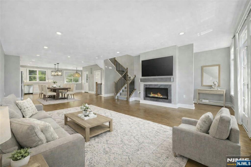 33 Cranberry Lane 17