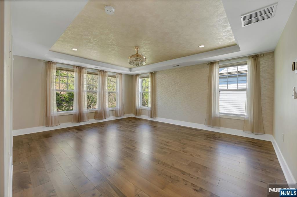 33 Cranberry Lane 17