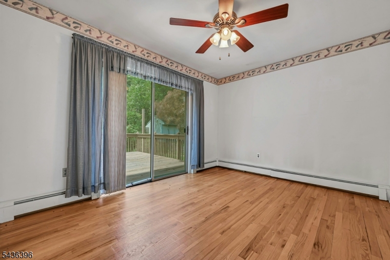 34 Sanders Rd