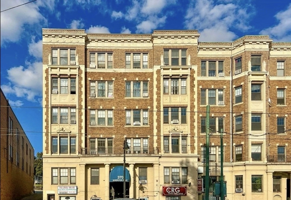 370 Chestnut Hill Ave # B