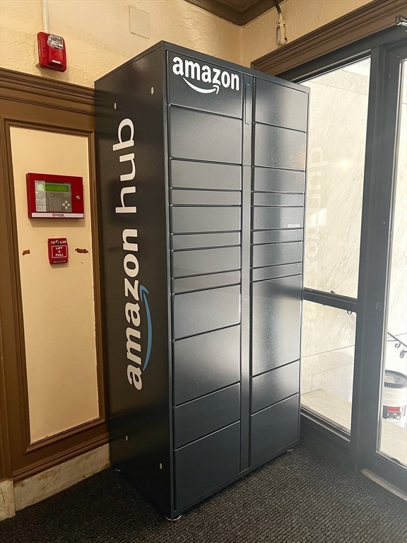 370 Chestnut Hill Ave # B