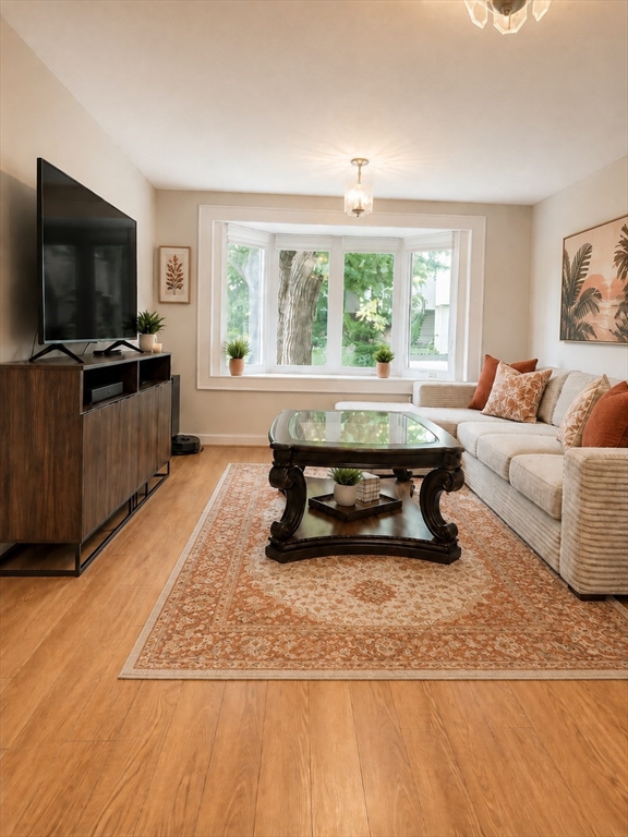 22 Abbott Rd