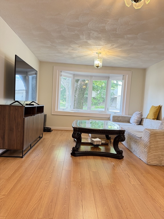 22 Abbott Rd