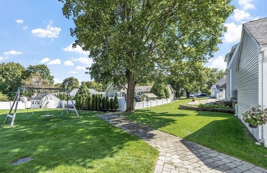 22 Abbott Rd