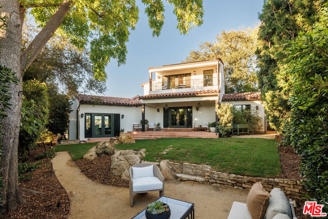 2504 Silver Lake Ter