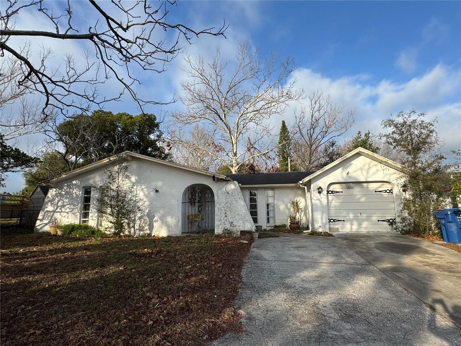 4233 ABACO CT