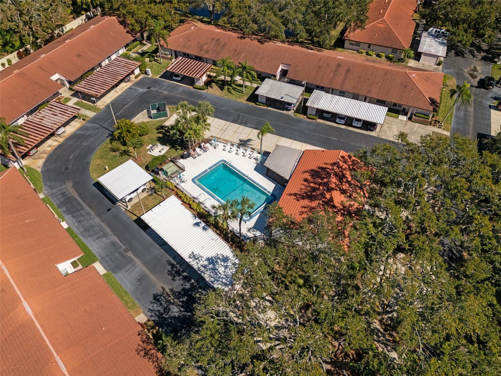 1102 MONTROSE PL #1704