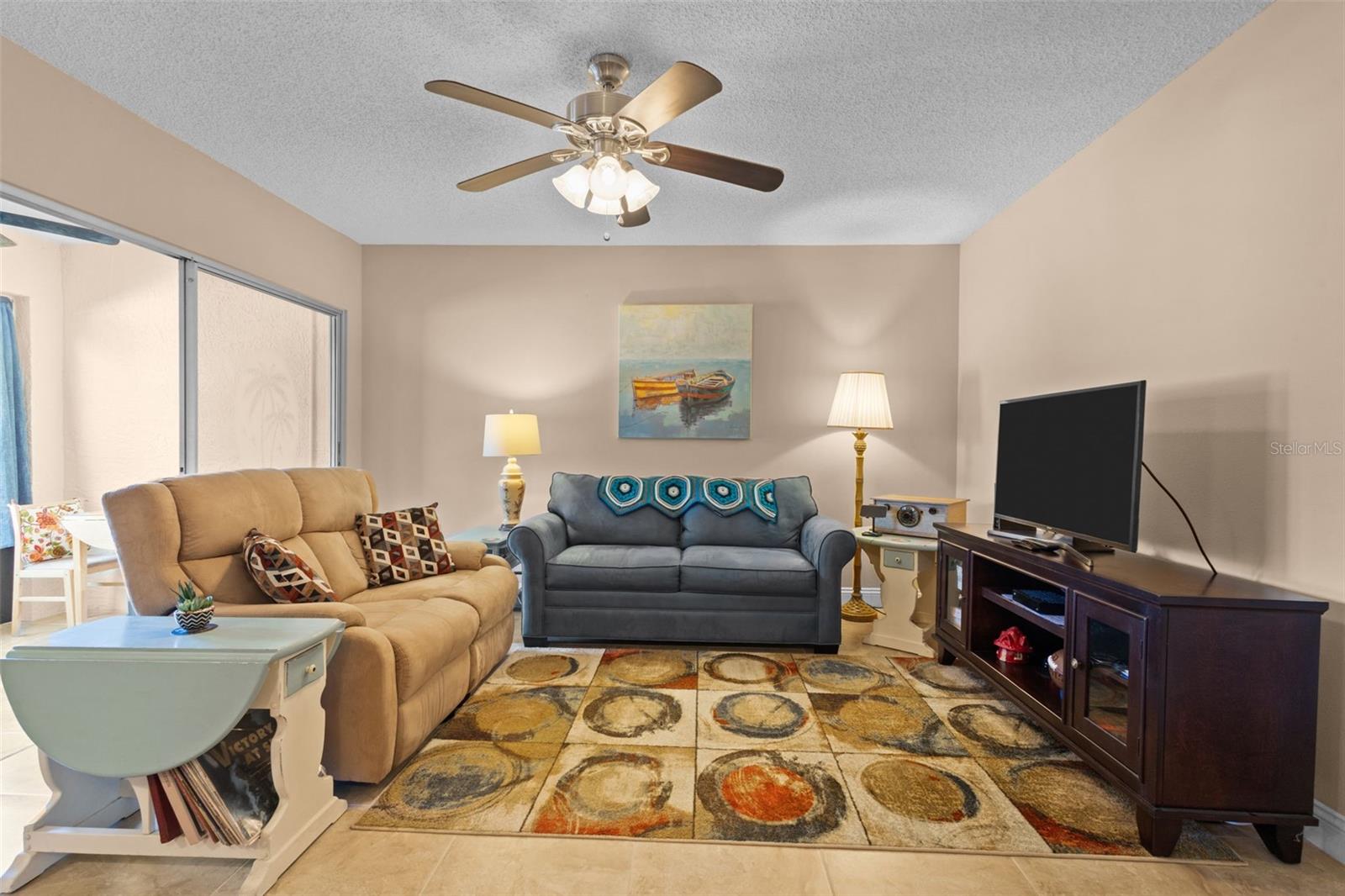 1102 MONTROSE PL #1704