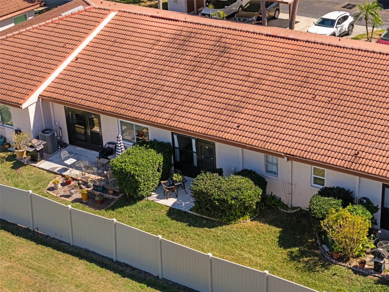 1102 MONTROSE PL #1704