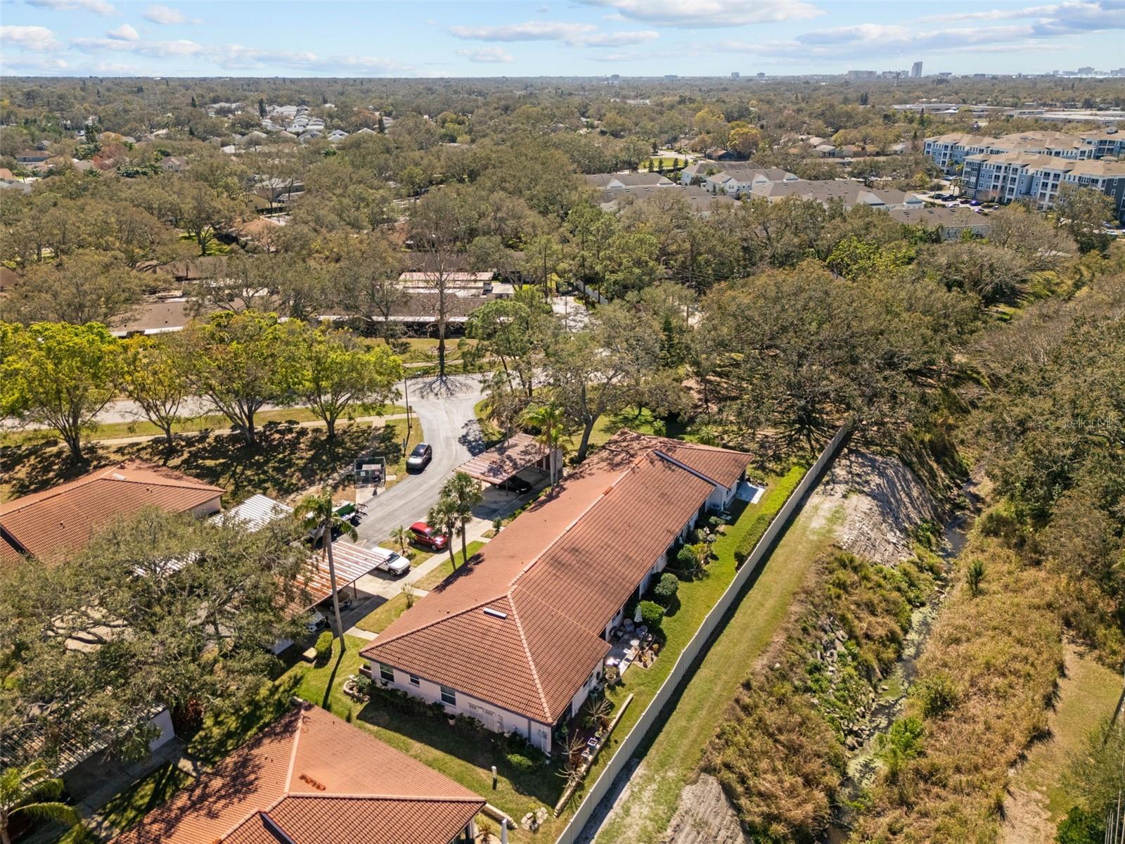 1102 MONTROSE PL #1704