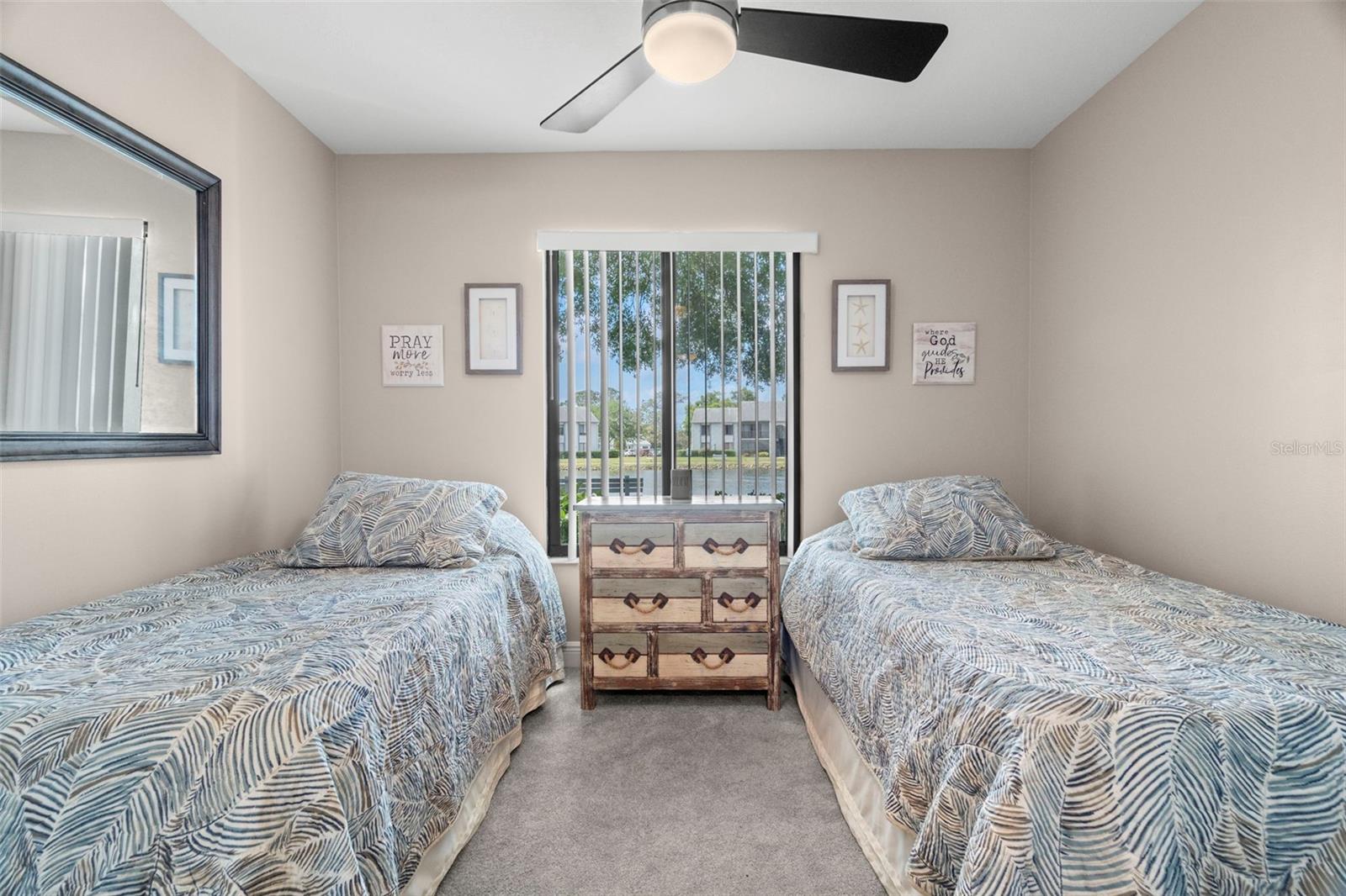 1243 PINE RIDGE CIR W #B1