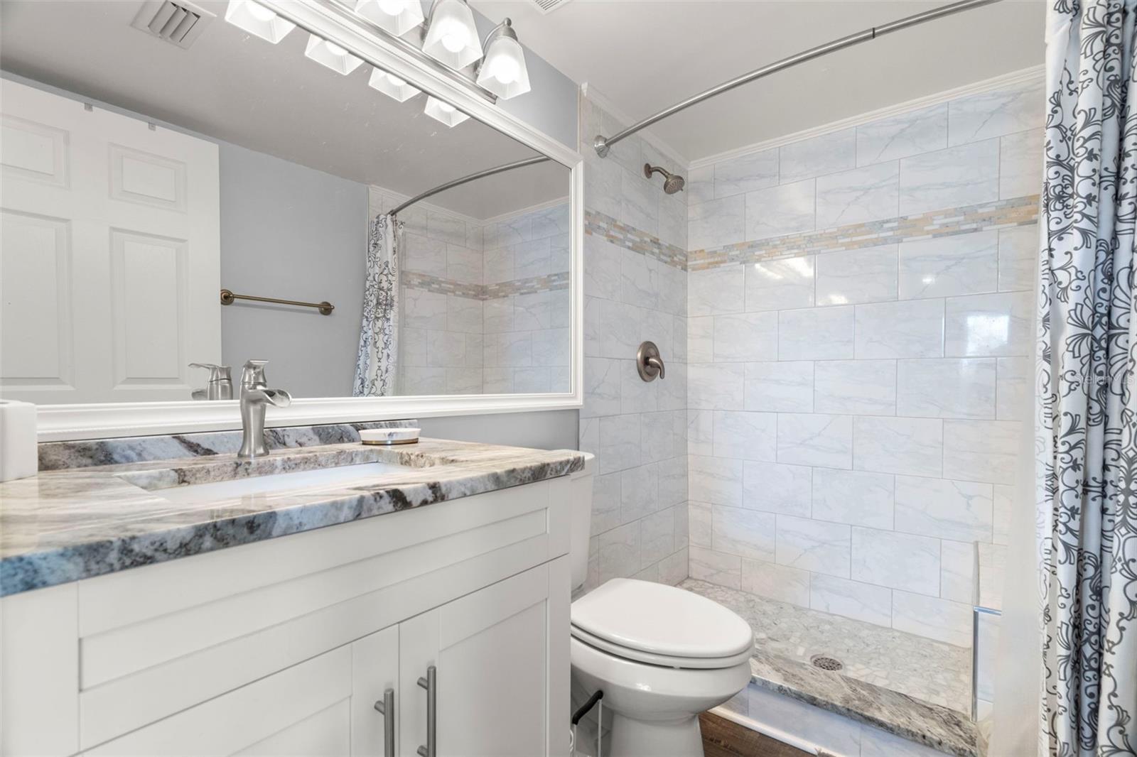 1243 PINE RIDGE CIR W #B1