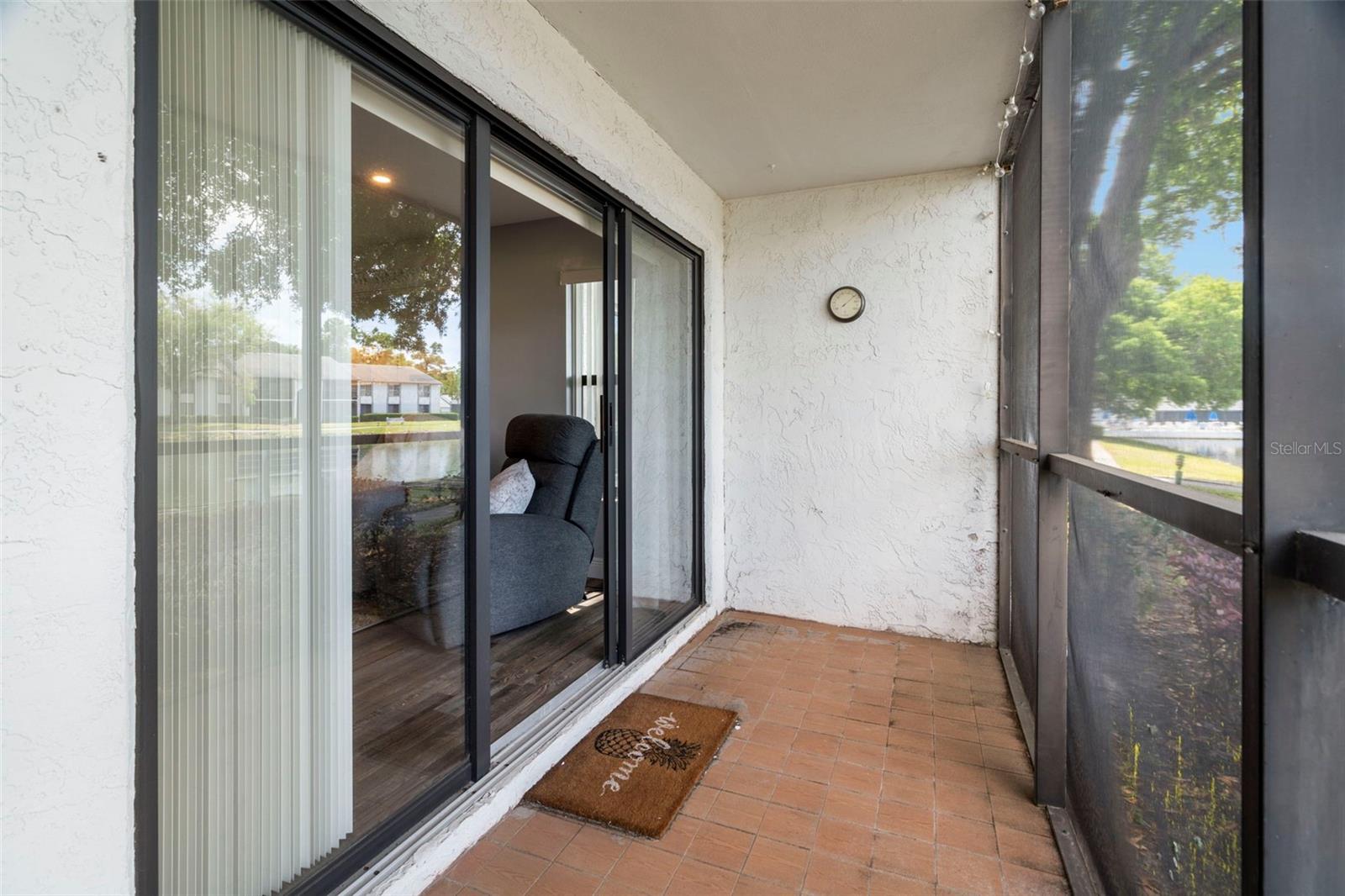 1243 PINE RIDGE CIR W #B1