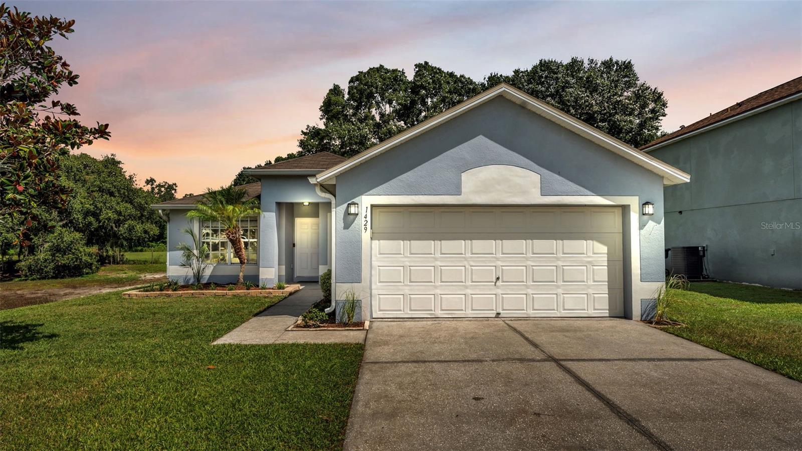 1429 COUNTRY CHASE DR