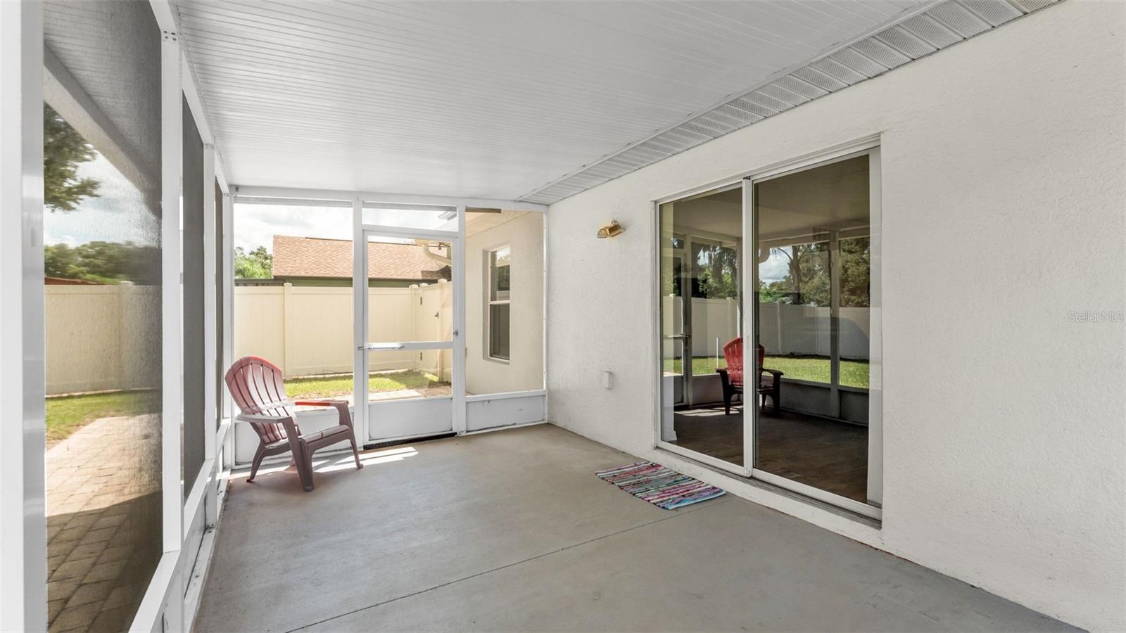 1429 COUNTRY CHASE DR