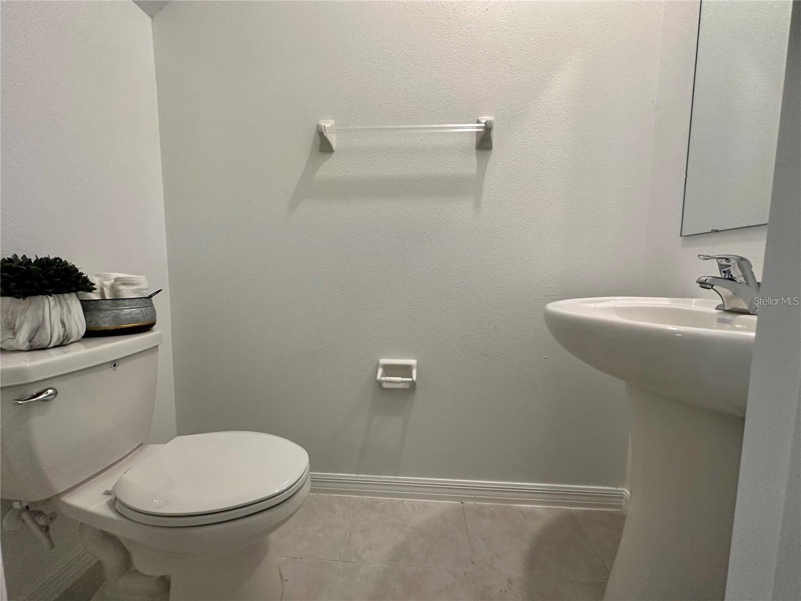 8290 CORNER PINE WAY