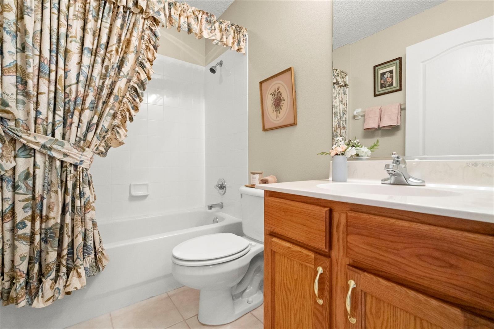 1927 ACADIA GREENS DR