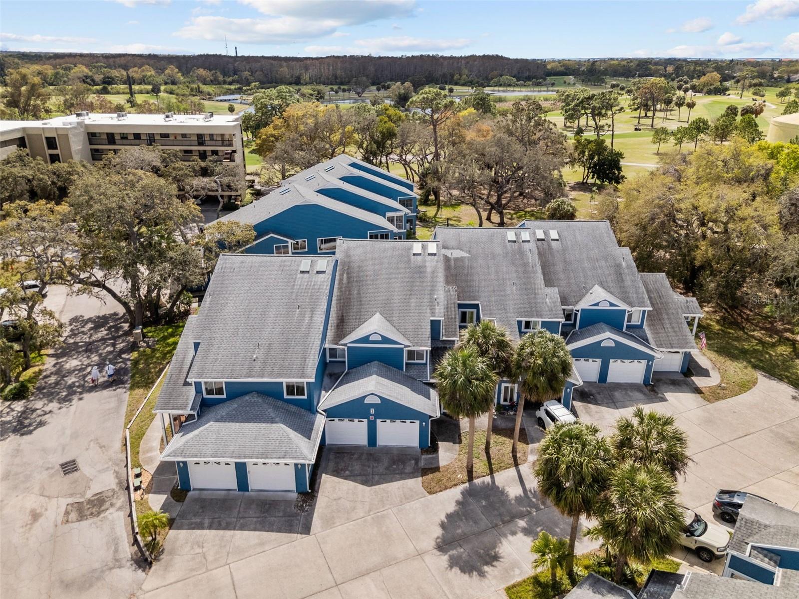 2014 GOLFVIEW DR #2014