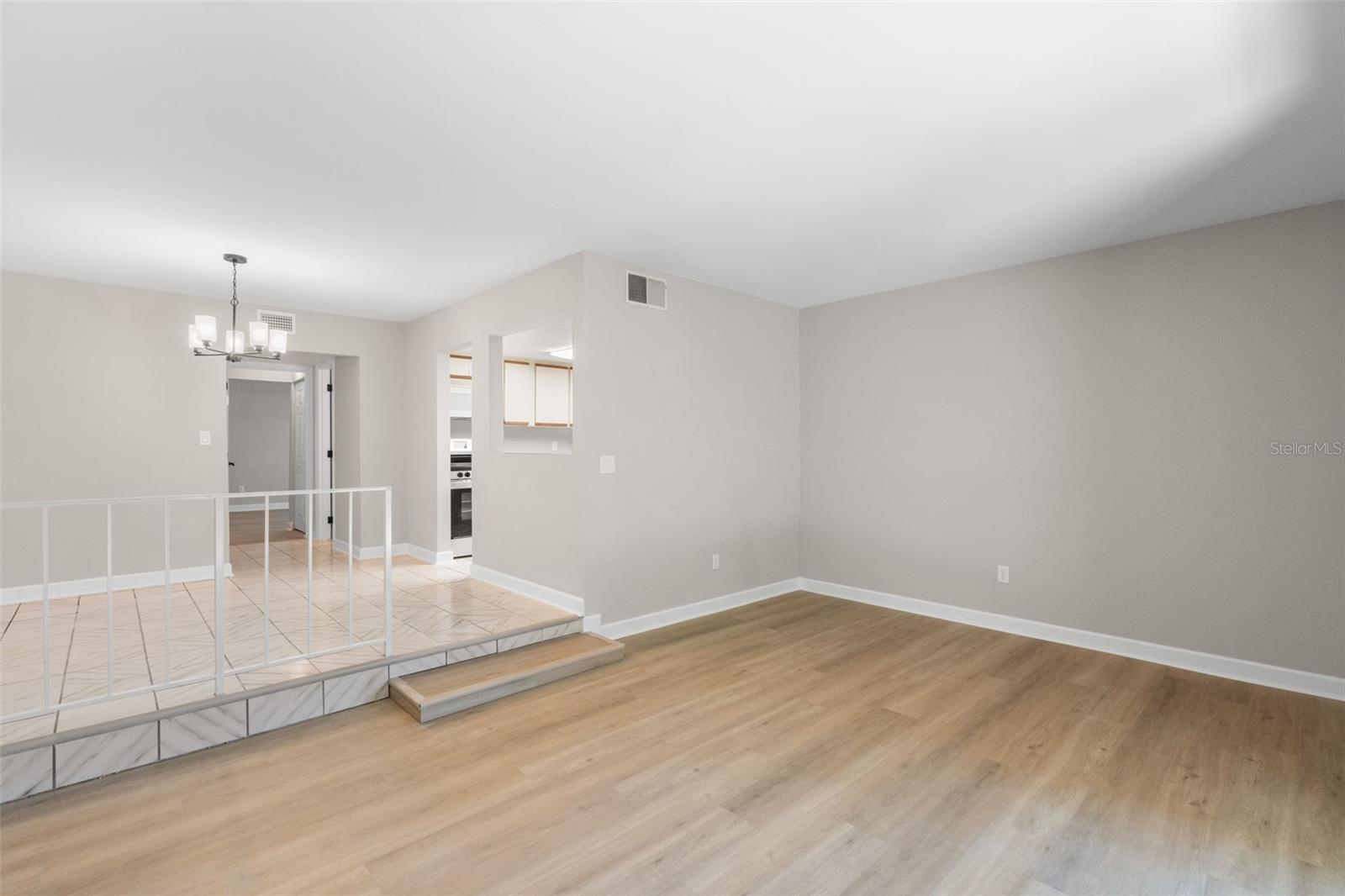 505 PLAZA SEVILLE CT #11