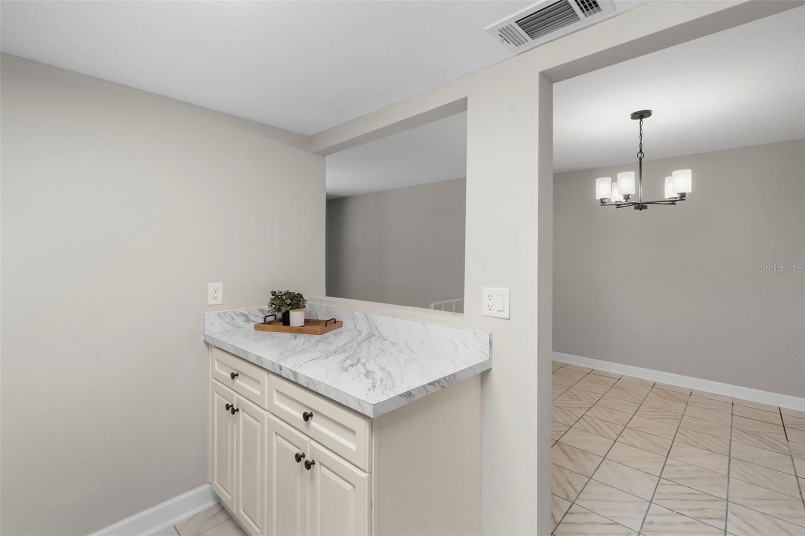 505 PLAZA SEVILLE CT #11