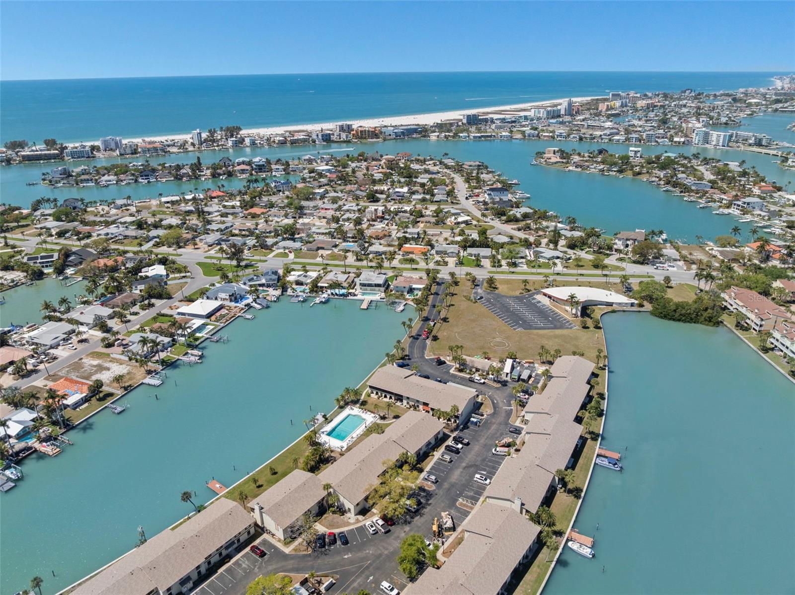 505 PLAZA SEVILLE CT #11