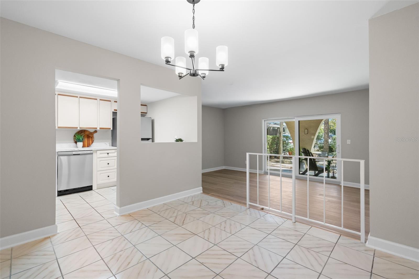 505 PLAZA SEVILLE CT #11