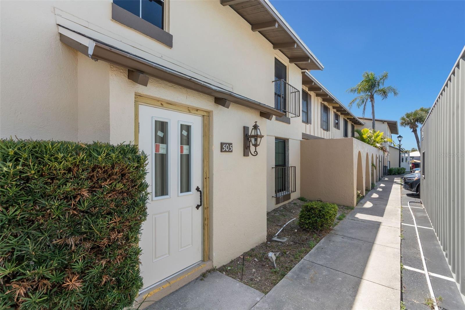 505 PLAZA SEVILLE CT #11