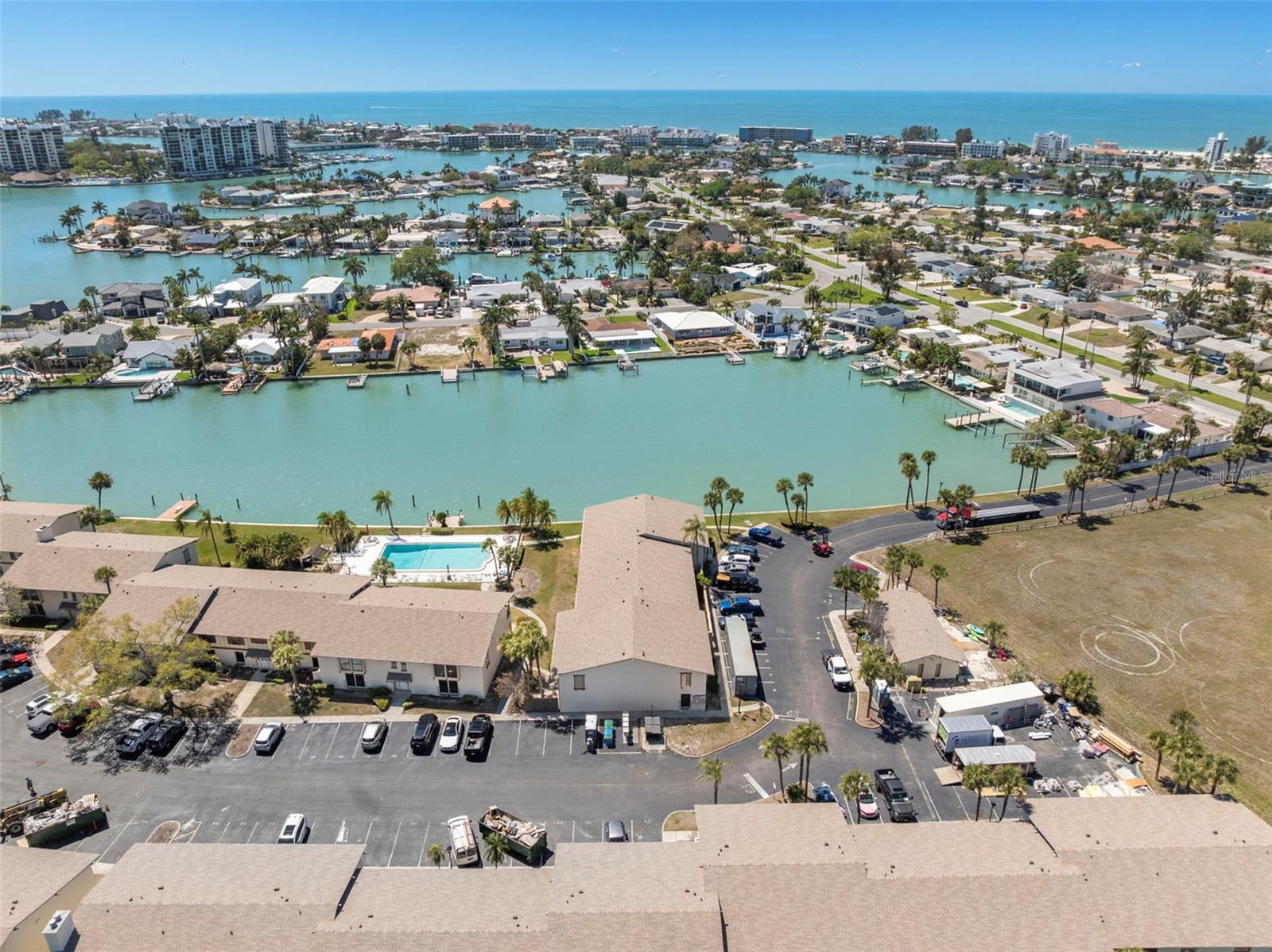 505 PLAZA SEVILLE CT #11