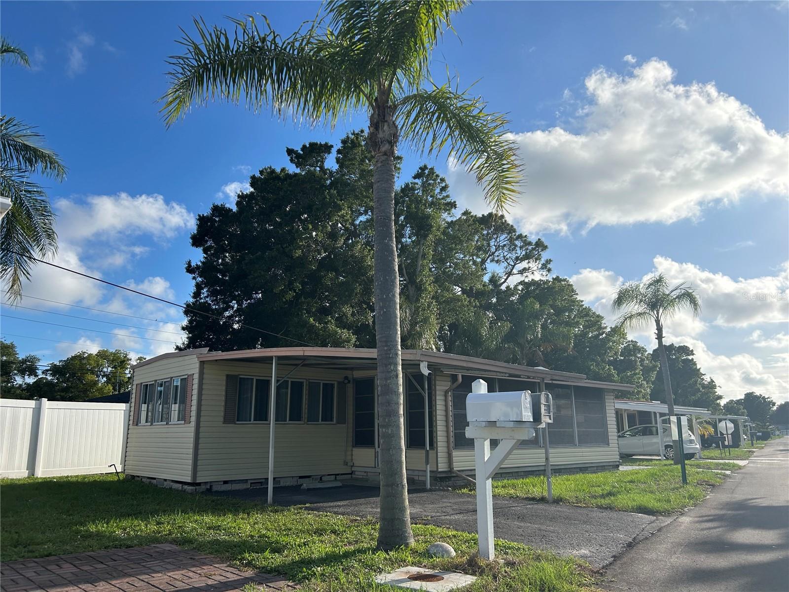 12674 SEMINOLE BLVD #S18