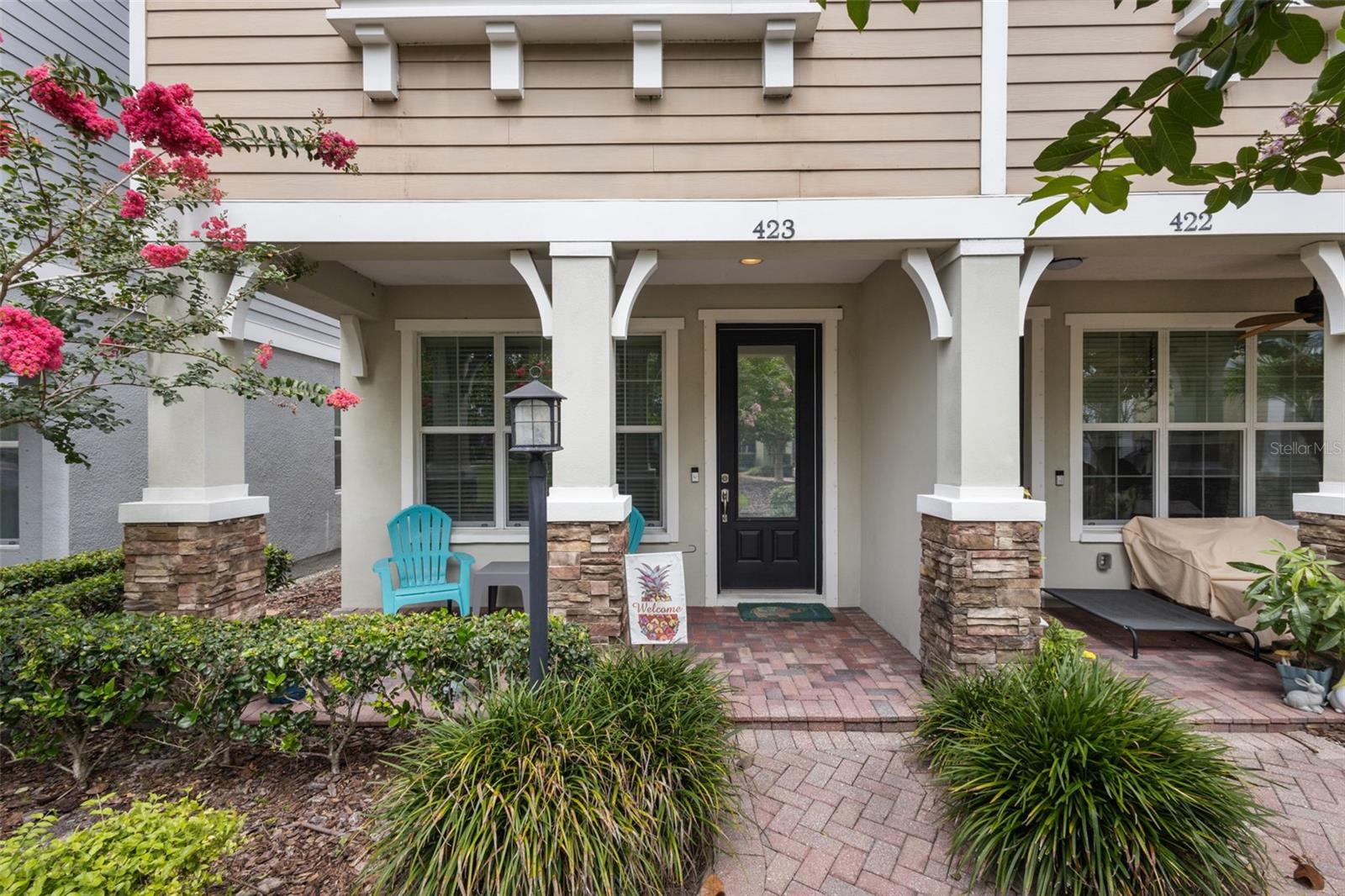 423 AURORA WAY