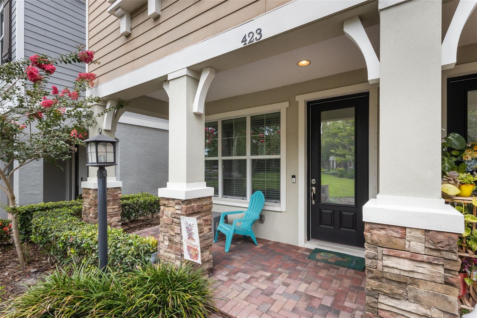 423 AURORA WAY
