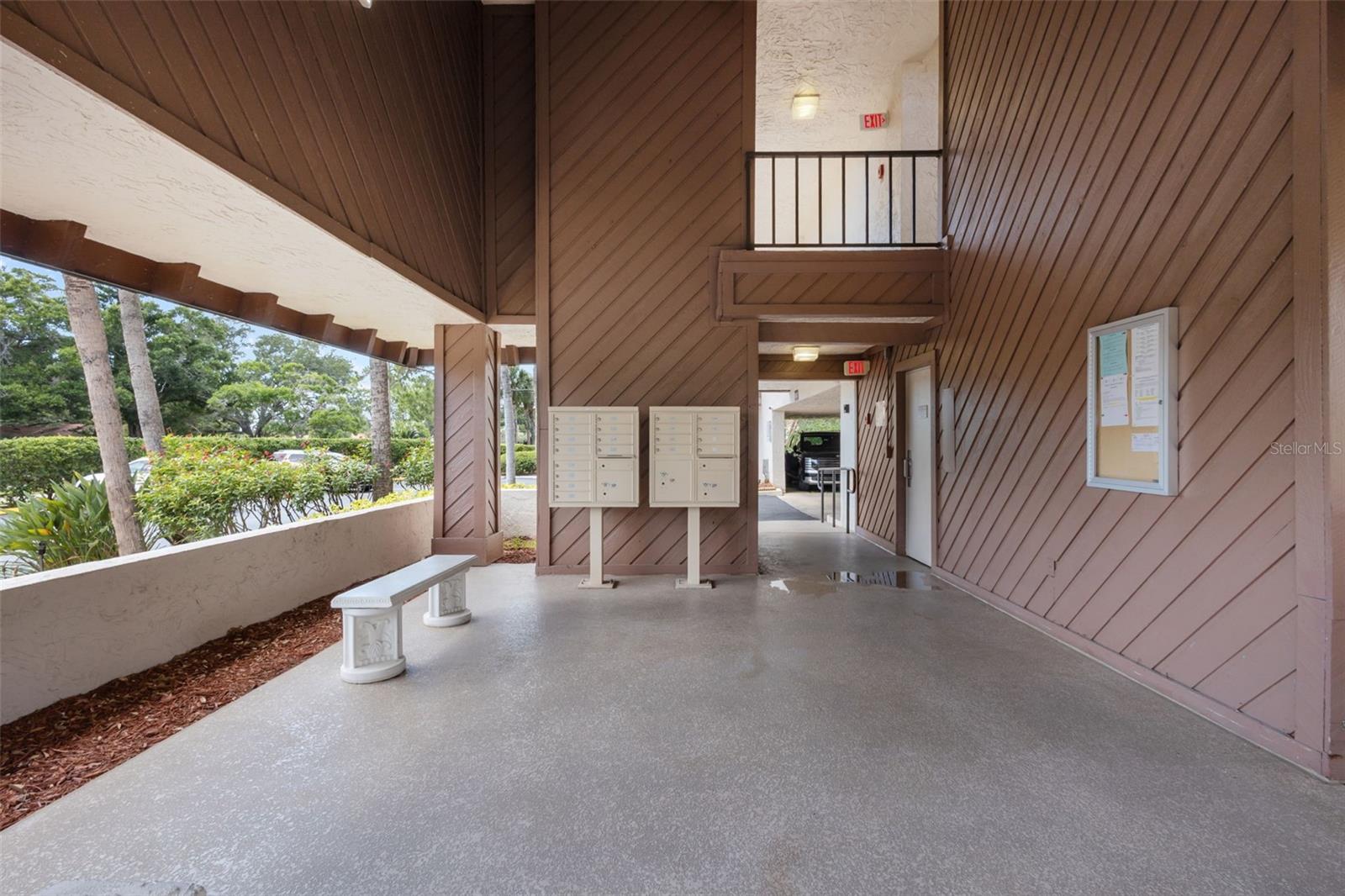 3021 COUNTRYSIDE BLVD #21A