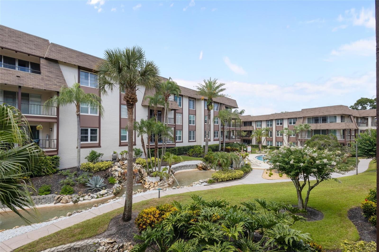 3021 COUNTRYSIDE BLVD #21A