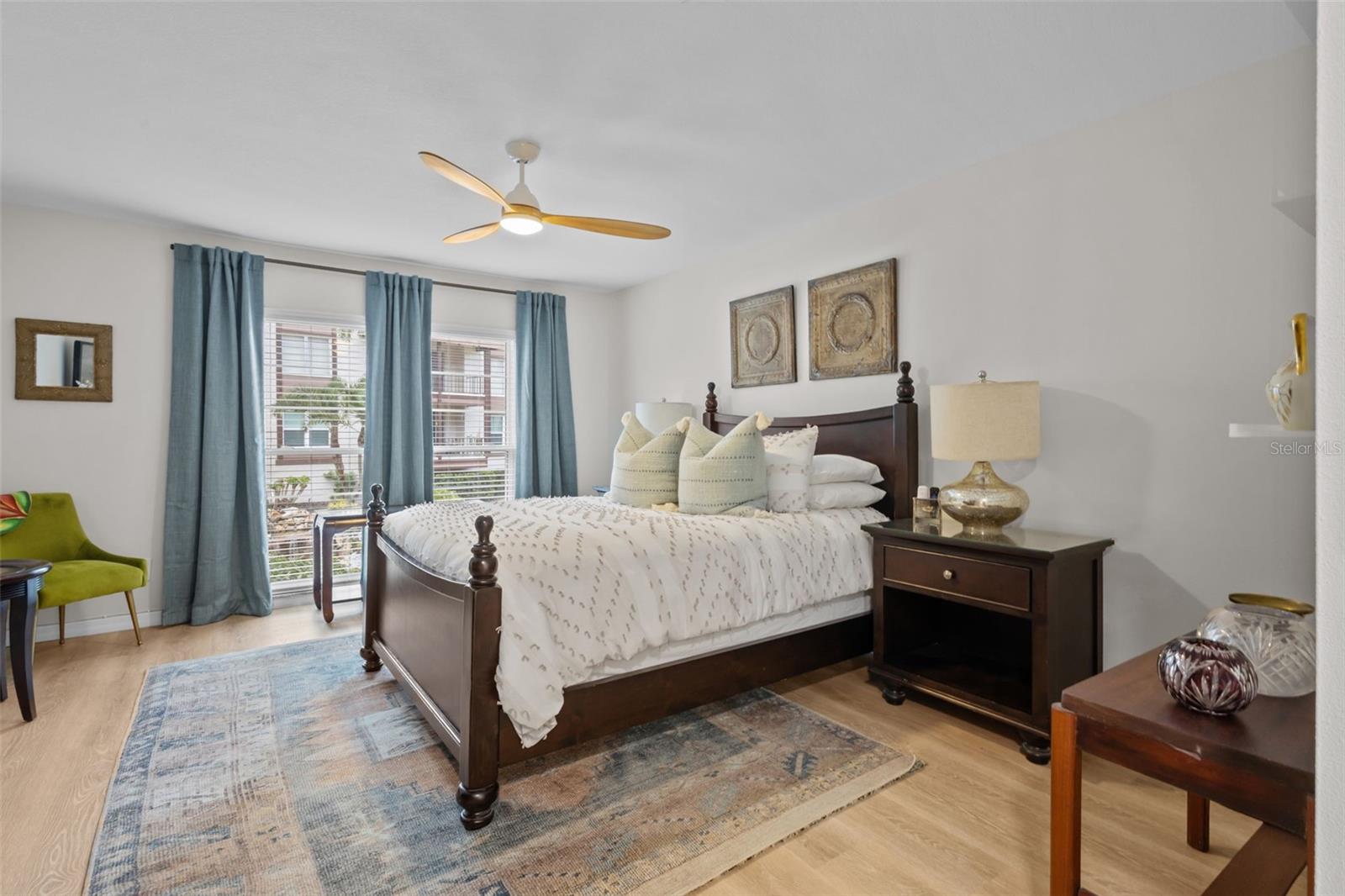 3021 COUNTRYSIDE BLVD #21A