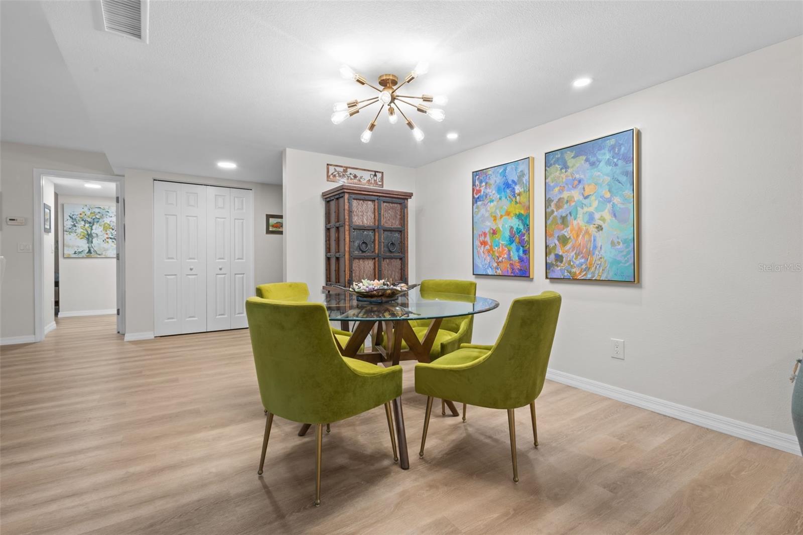 3021 COUNTRYSIDE BLVD #21A