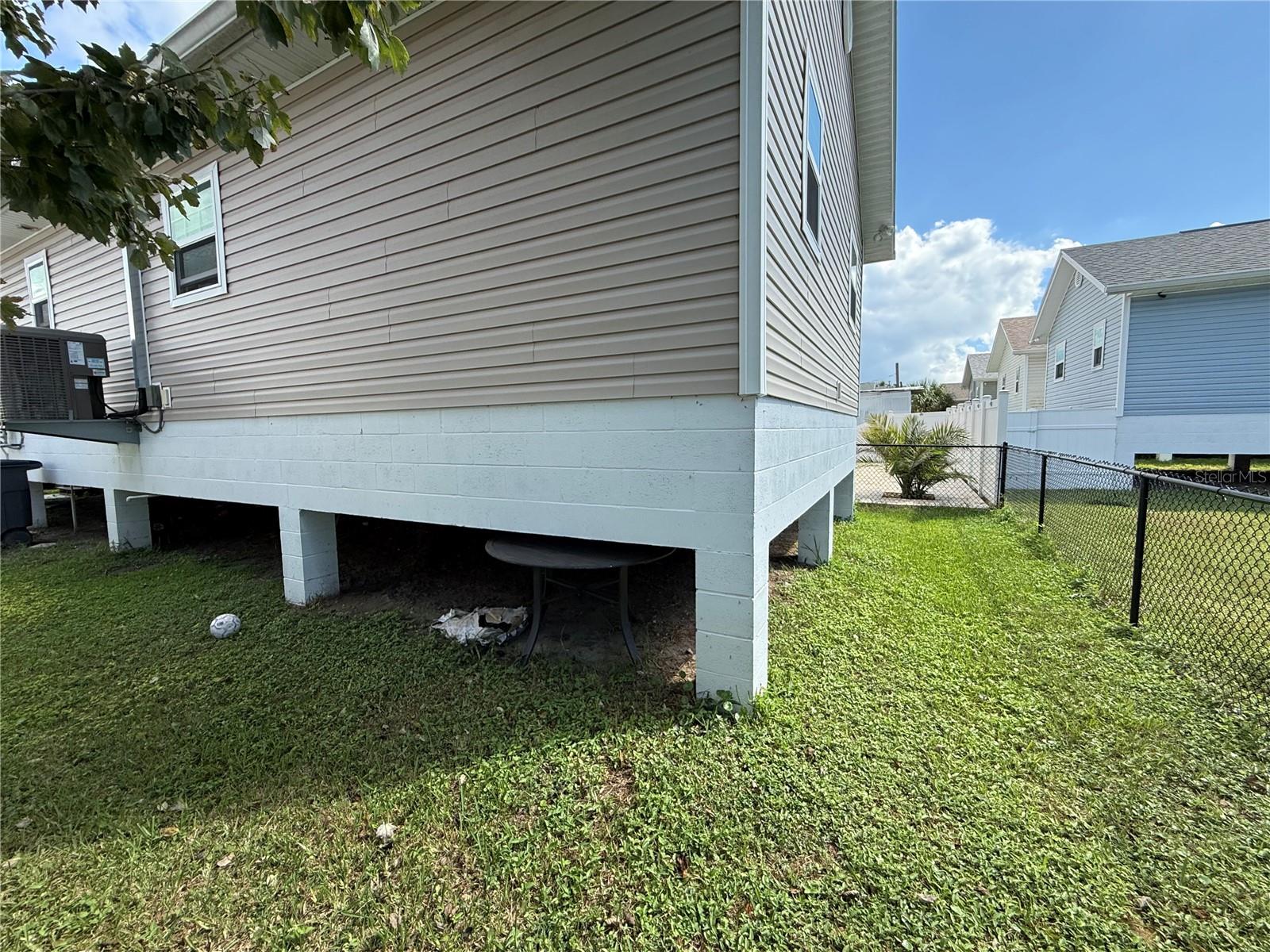 5347 LEISURE LANE LN